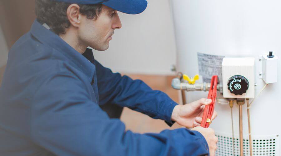 Local water heater installation in Elrama, PA